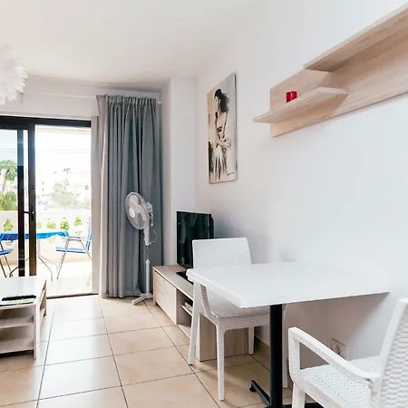 Popular Complex Apartment Los Cristianos (Tenerife)